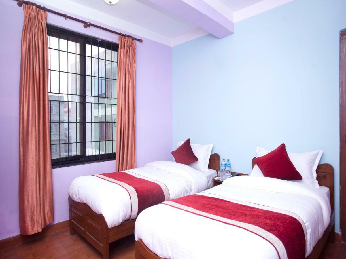 Allied Hotel Balaju Luaran gambar